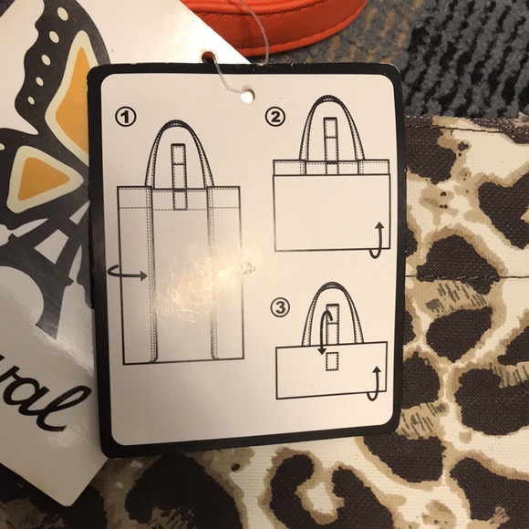 2 matching travel bags. Never used. - Picture 6 of 9